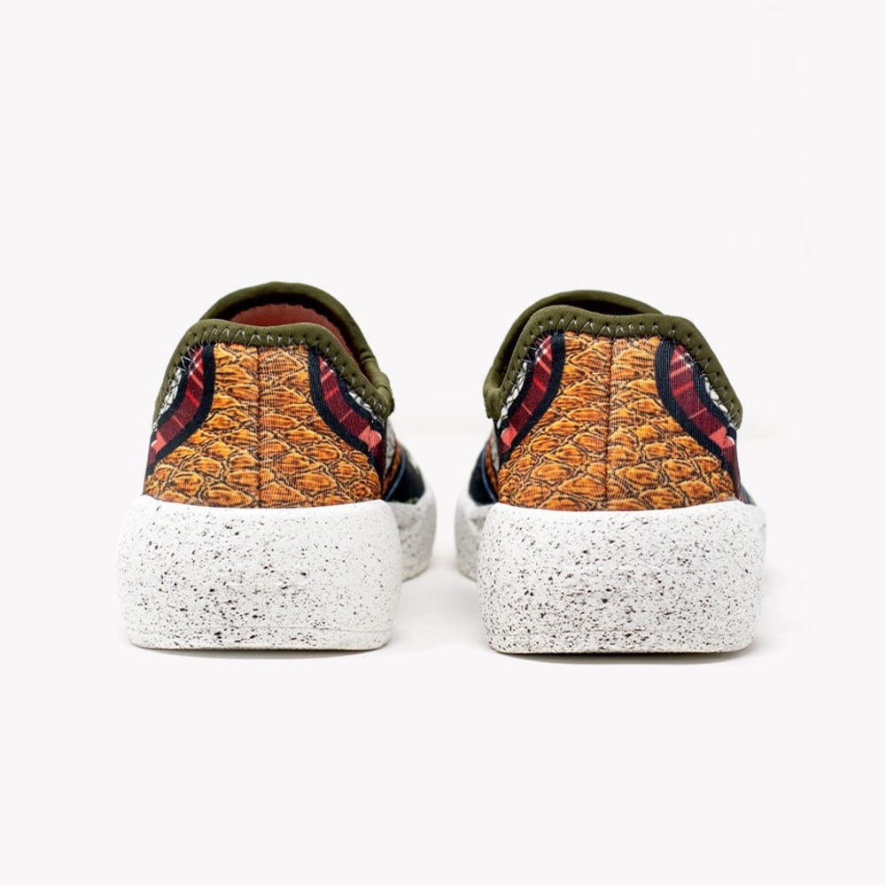 Women's Court Slip On in Cosmic
by Psudo - Picture 4 of 12